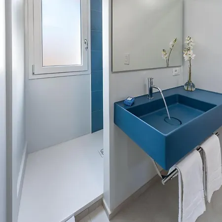 Aparthotel Luce Del Mare 3*